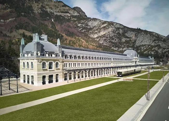 Canfranc Estacion Royal HideawaySpa Hotel